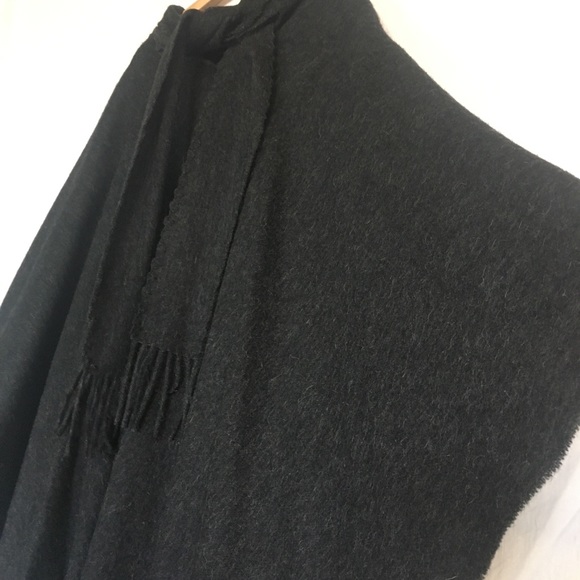 TUMI alpaca fringed poncho in a dark charcoal gray - Picture 6 of 13
